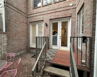 6857 Staffordshire Boulevard - Photo Thumbnail 17