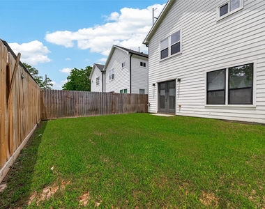 5206 Firnat Street - Photo Thumbnail 35