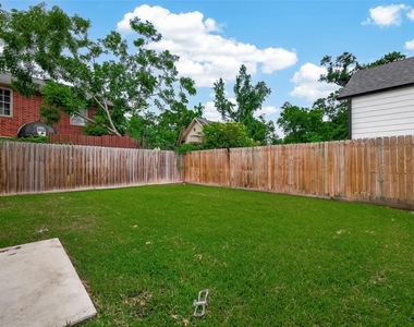 5206 Firnat Street - Photo Thumbnail 33