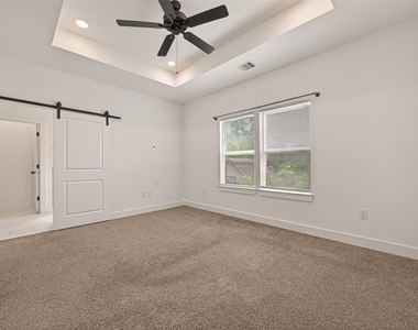 5206 Firnat Street - Photo Thumbnail 24