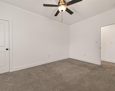 5206 Firnat Street - Photo Thumbnail 22
