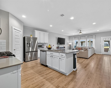 29418 Sydney Stone Lane - Photo Thumbnail 11