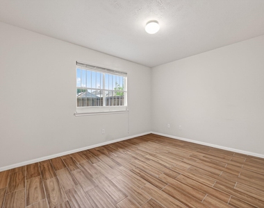13723 Audra Lane - Photo Thumbnail 33