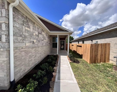 23111 True Fortune Drive - Photo Thumbnail 2