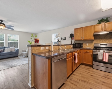 5055 Juniper Spring Trail - Photo Thumbnail 9