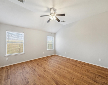9717 Cottage Street - Photo Thumbnail 8