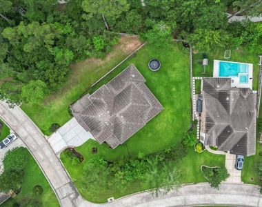 2 Gracenote Place - Photo Thumbnail 3