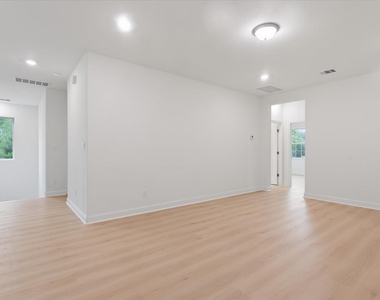 2 Gracenote Place - Photo Thumbnail 26