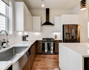 5857 Dolores Street - Photo Thumbnail 24