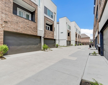 5857 Dolores Street - Photo Thumbnail 47