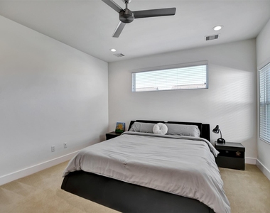 5507 Robusto Place - Photo Thumbnail 25