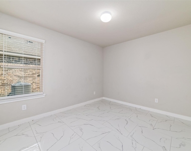 5502 Creekside Ridge Trail - Photo Thumbnail 5