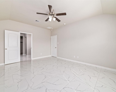 5502 Creekside Ridge Trail - Photo Thumbnail 18