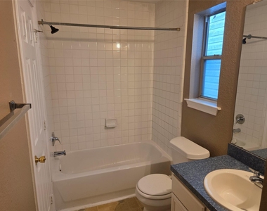 15515 Martineau Street - Photo Thumbnail 13