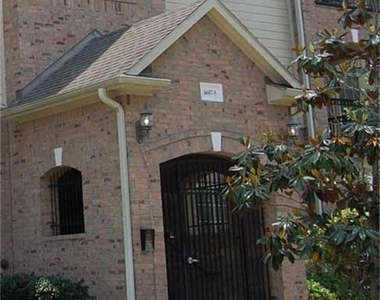 6607 Lake Woodlands Dr - Photo Thumbnail 5