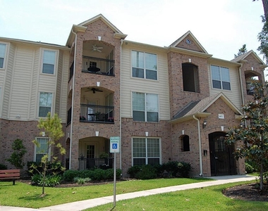 6607 Lake Woodlands Dr - Photo Thumbnail 3