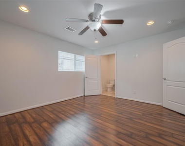 5333 Richmond Avenue - Photo Thumbnail 12