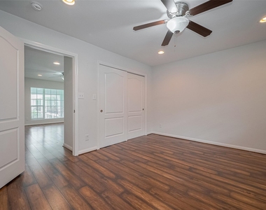 5333 Richmond Avenue - Photo Thumbnail 13