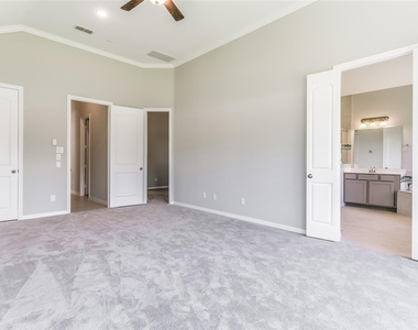 4227 Carol Ridge Drive - Photo Thumbnail 17