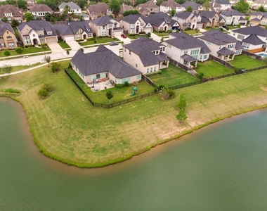 4227 Carol Ridge Drive - Photo Thumbnail 34