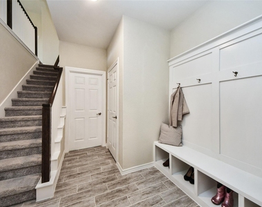 25119 Sundance Park Lane - Photo Thumbnail 4