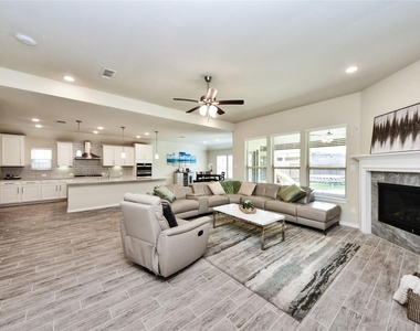 25119 Sundance Park Lane - Photo Thumbnail 13
