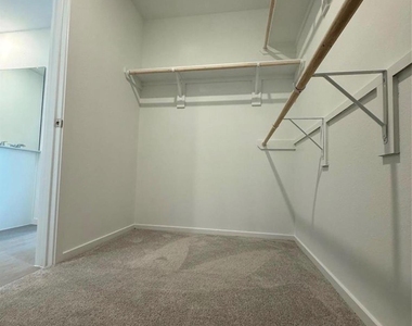 14896 N Ascot Bend Cir - Photo Thumbnail 15