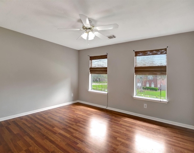 1709 Orlando Street - Photo Thumbnail 36
