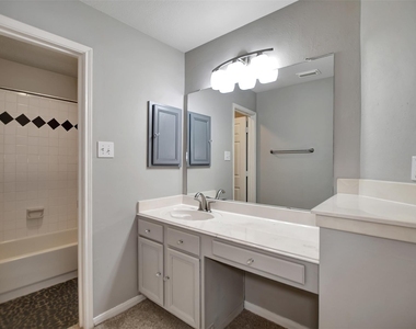 1709 Orlando Street - Photo Thumbnail 37
