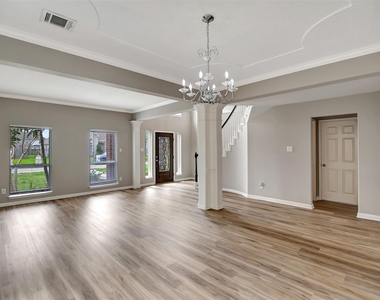 1709 Orlando Street - Photo Thumbnail 9