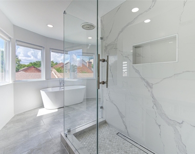 438 E Fair Harbor Lane - Photo Thumbnail 20