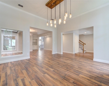 438 E Fair Harbor Lane - Photo Thumbnail 6