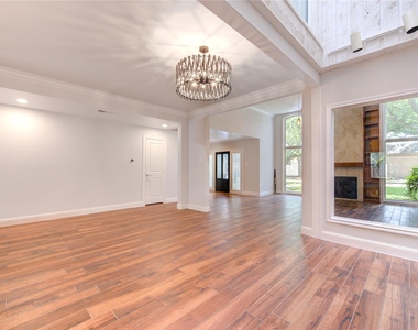 438 E Fair Harbor Lane - Photo Thumbnail 7