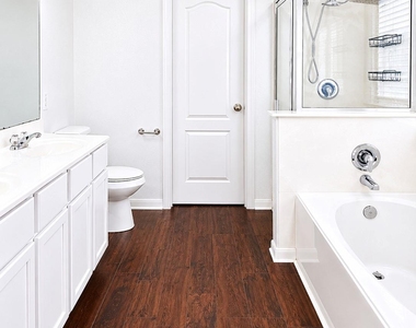 7434 Tonsley Springs Drive - Photo Thumbnail 10