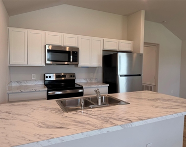 958 Road 5702 - Photo Thumbnail 6