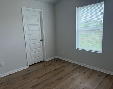958 Road 5702 - Photo Thumbnail 18