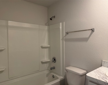 958 Road 5702 - Photo Thumbnail 14