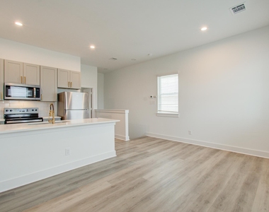 22210 Dutch Oven Drive - Photo Thumbnail 7