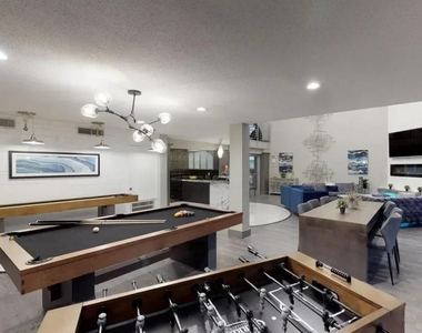 2815 Greenridge Drive - Photo Thumbnail 14
