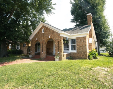 3229 Wisconsin Street - Photo Thumbnail 1