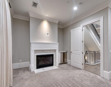 1913 Revere Street - Photo Thumbnail 15