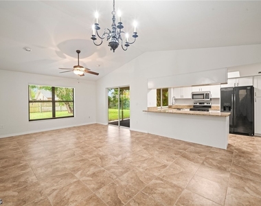 210 Ne 10th Avenue - Photo Thumbnail 21