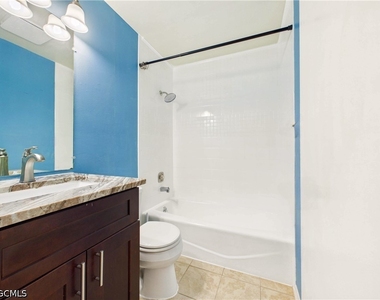 18541 Iris Road - Photo Thumbnail 9