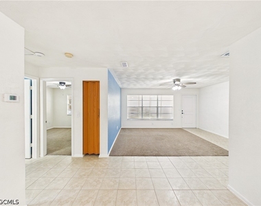18541 Iris Road - Photo Thumbnail 12