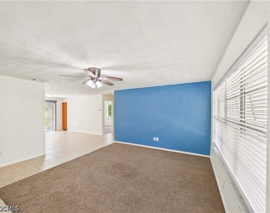 18541 Iris Road - Photo Thumbnail 2
