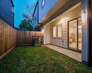 4403 Greeley Street - Photo Thumbnail 27