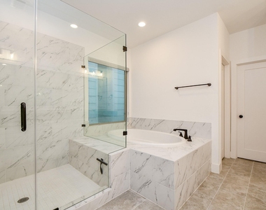 4403 Greeley Street - Photo Thumbnail 18