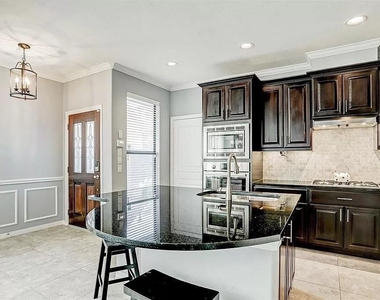 5329 Petty Street - Photo Thumbnail 5