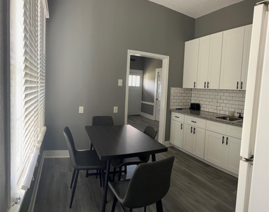 1233 Morris Street - Photo Thumbnail 8