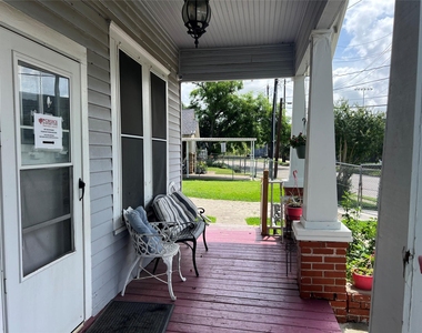 1233 Morris Street - Photo Thumbnail 3